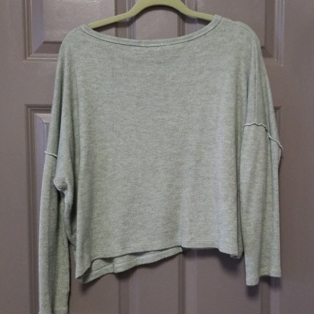 Sexy Mid-drift wide neck sweater - Picture 4 of 4